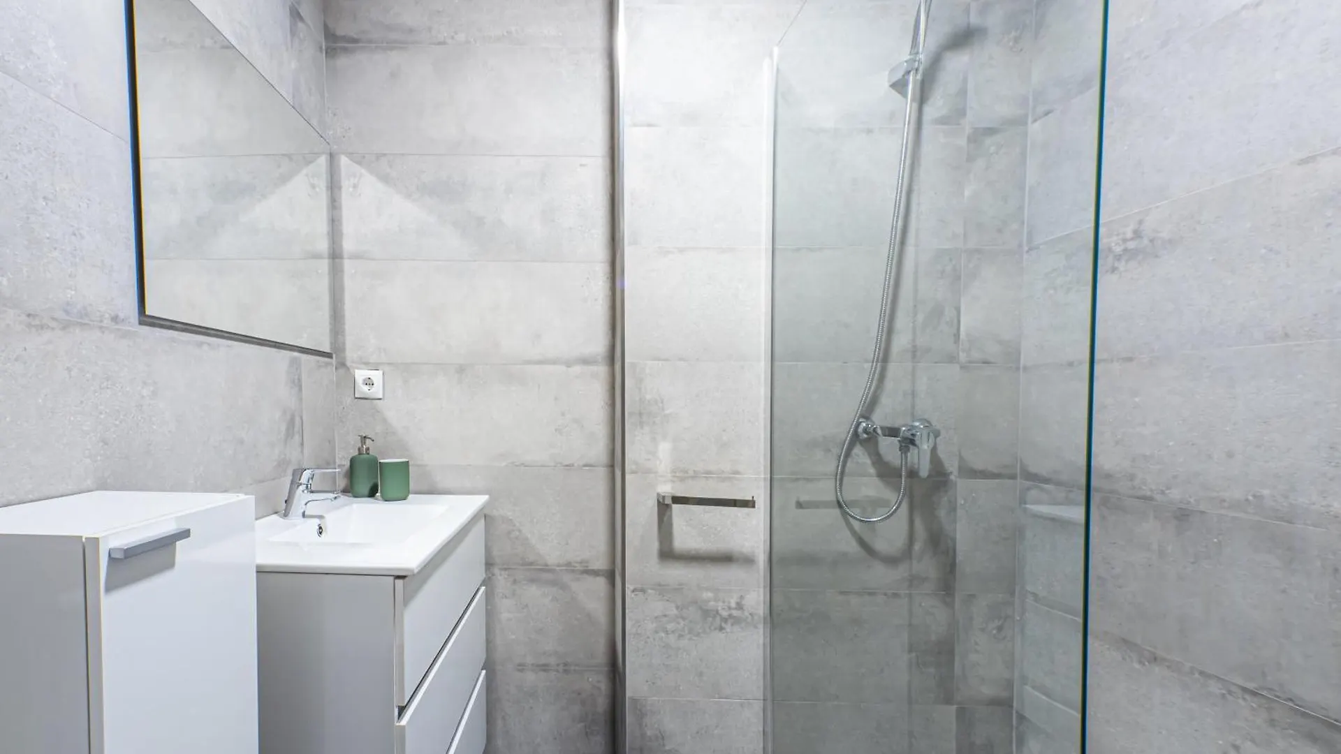 City Centre Granados Apartment Malaga